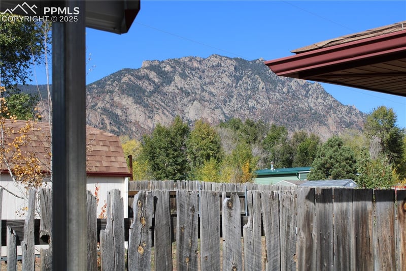 8340 Piute Rd, Colorado Springs, CO 80926