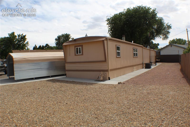 835 Aspen Cir, Pueblo, CO 81006
