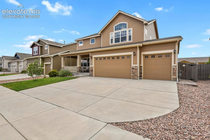 8408 Hardwood Cir, Colorado Springs, CO 80908