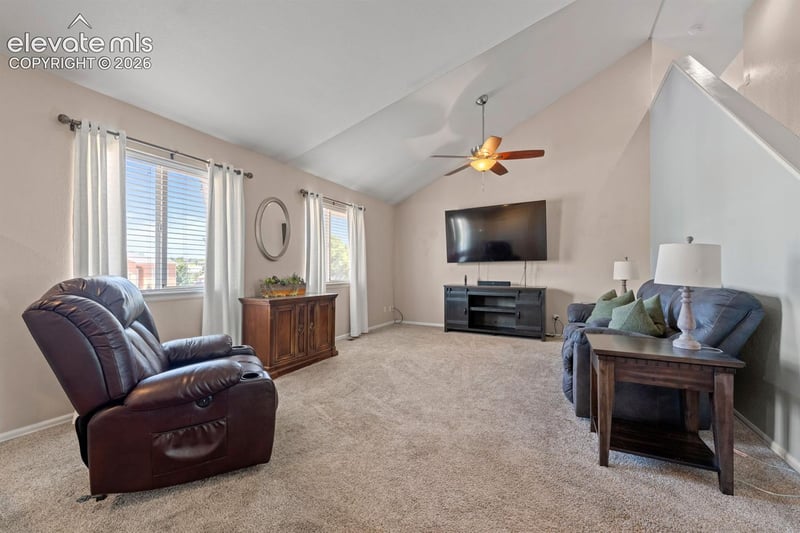 841 S Dogwood Dr, Pueblo, CO 81007