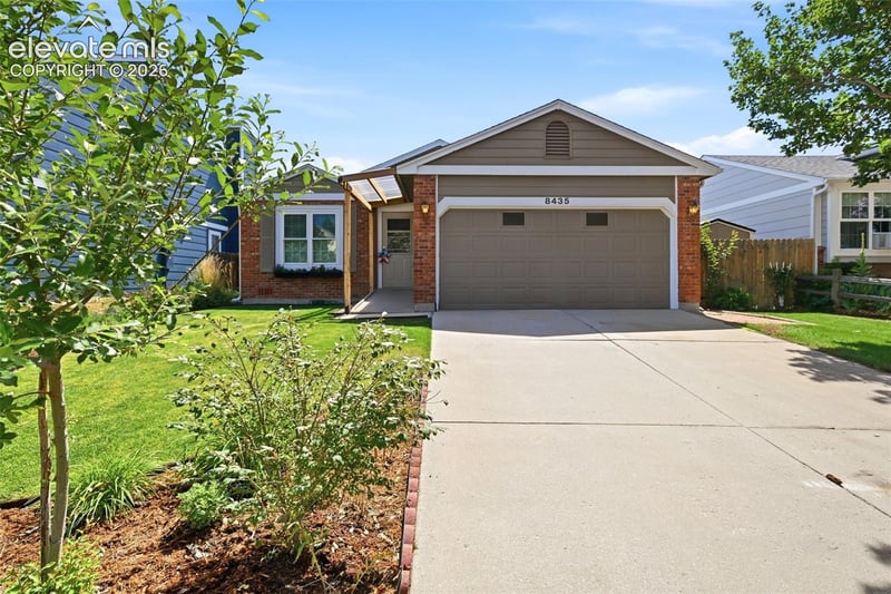 8435 Pepperridge Dr, Colorado Springs, CO 80920