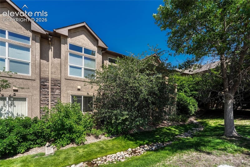 8443 Grand Carriage Grv, Colorado Springs, CO 80920