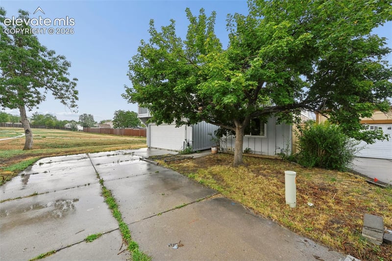 851 San Bruno Pl, Colorado Springs, CO 80906