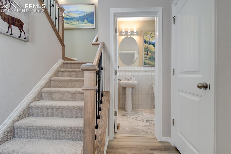 8531 Perkins Ln, Colorado Springs, CO 80925