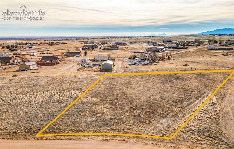 854 E Waverly Dr, Pueblo, CO 81007