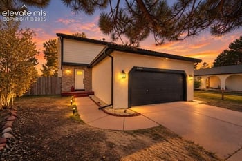 8565 Contrails Dr, Colorado Springs, CO 80920