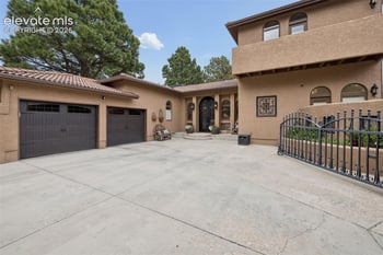 860 Appian Ct, Colorado Springs, CO 80906