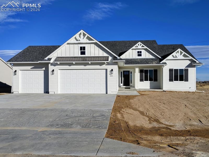 866 E Snyder Dr, Pueblo West, CO 81007