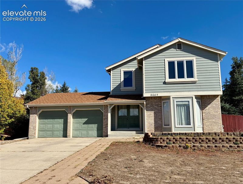 8665 Avens Cir, Colorado Springs, CO 80920