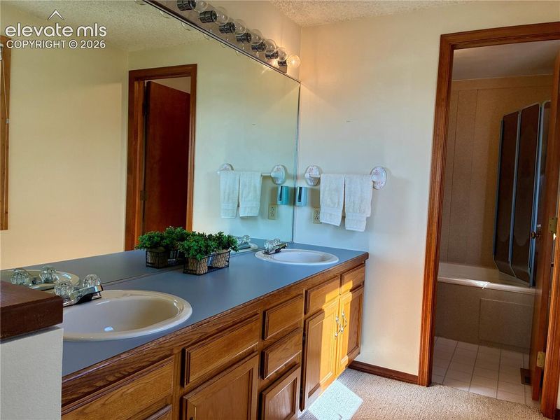 8665 Avens Cir, Colorado Springs, CO 80920
