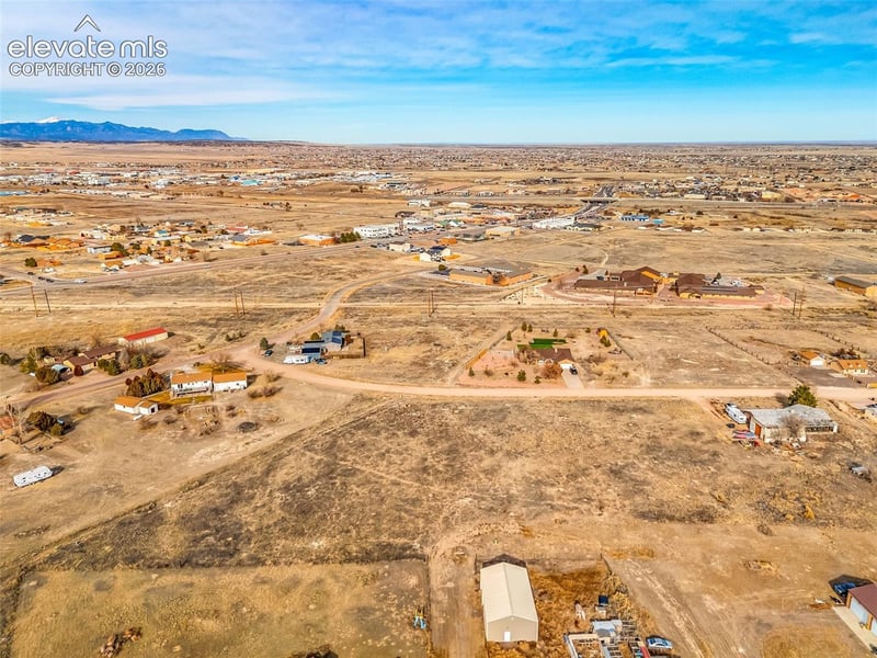 872 E Waverly Dr, Pueblo, CO 81007