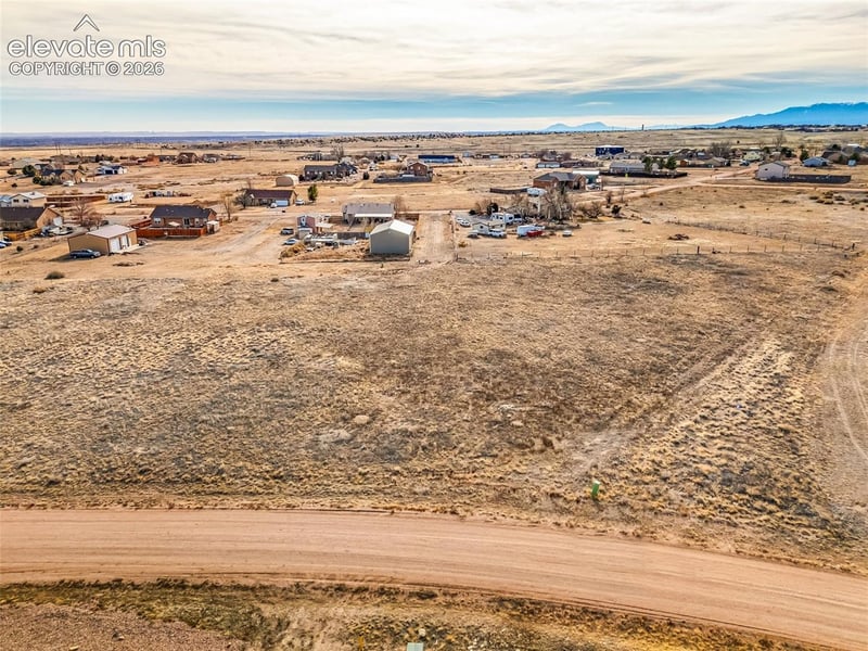 872 E Waverly Dr, Pueblo, CO 81007