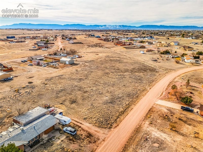 872 E Waverly Dr, Pueblo, CO 81007