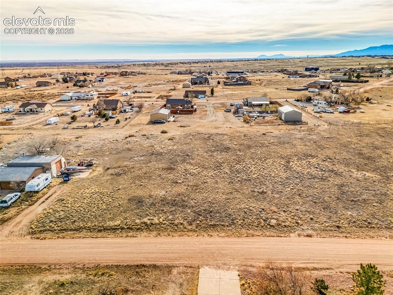 872 E Waverly Dr, Pueblo, CO 81007