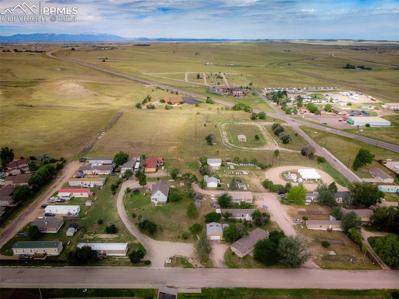 875 - 895 Monument St, Calhan, CO 80808