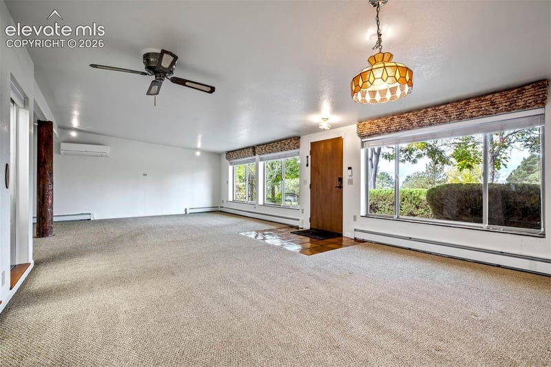 875 Eagle Rock Rd, Colorado Springs, CO 80918