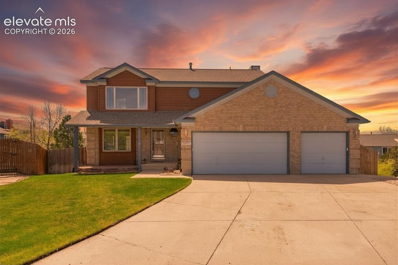 8805 Grovenor Ct, Colorado Springs, CO 80920