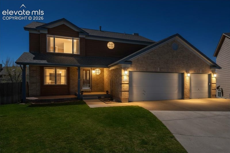 8805 Grovenor Ct, Colorado Springs, CO 80920