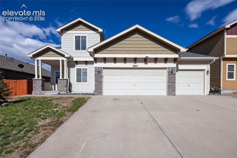 8825 Canary Cir, Colorado Springs, CO 80908