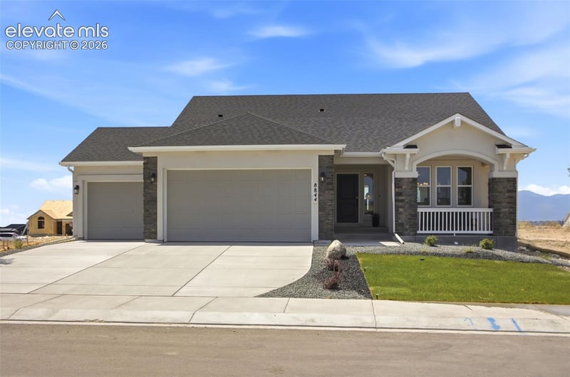 8844 Newport Beach Dr, Colorado Springs, CO 80908