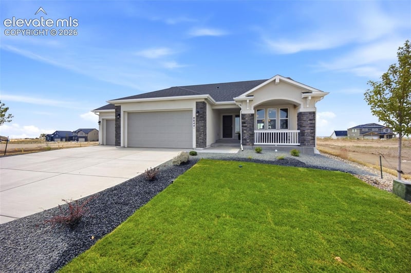 8844 Newport Beach Dr, Colorado Springs, CO 80908