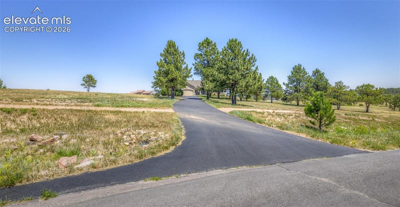 890 E Kings Deer Point, Monument, CO 80132