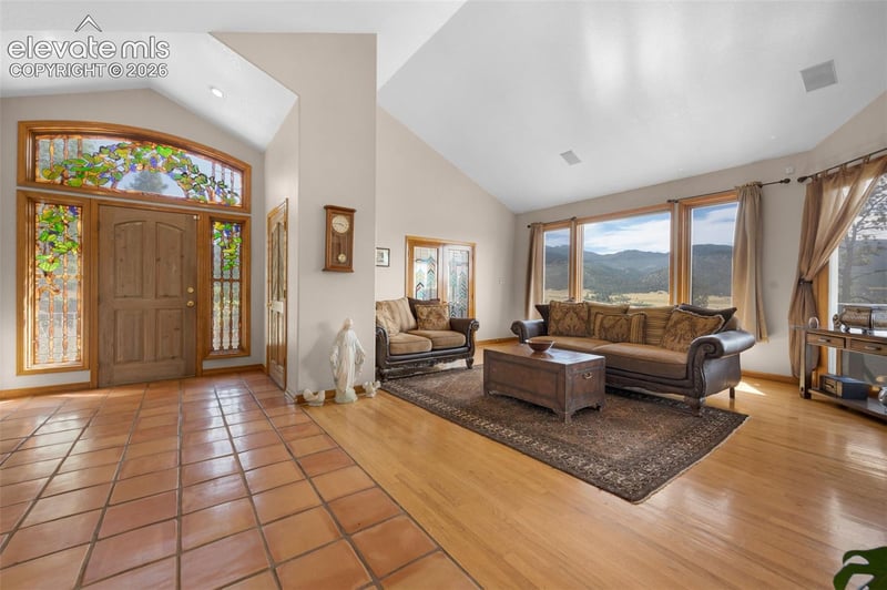8912 S Pine Dr, Beulah, CO 81023