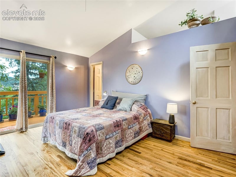 902 High Rd, Manitou Springs, CO 80829