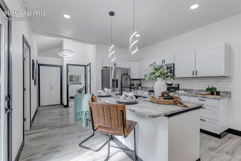 908 E Cimarron St, Colorado Springs, CO 80903