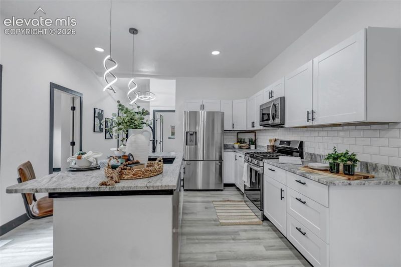 908 E Cimarron St, Colorado Springs, CO 80903