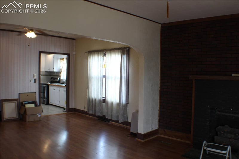 911 E 6th St, Pueblo, CO 81001