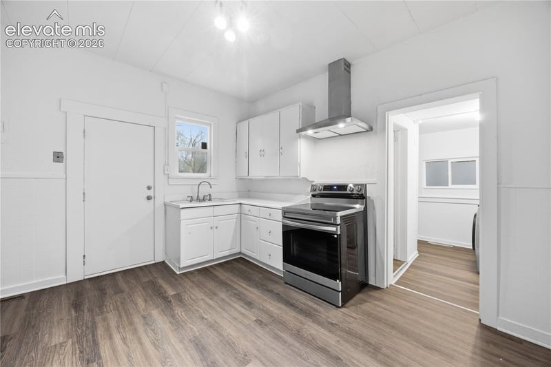 911 S El Paso St, Colorado Springs, CO 80903