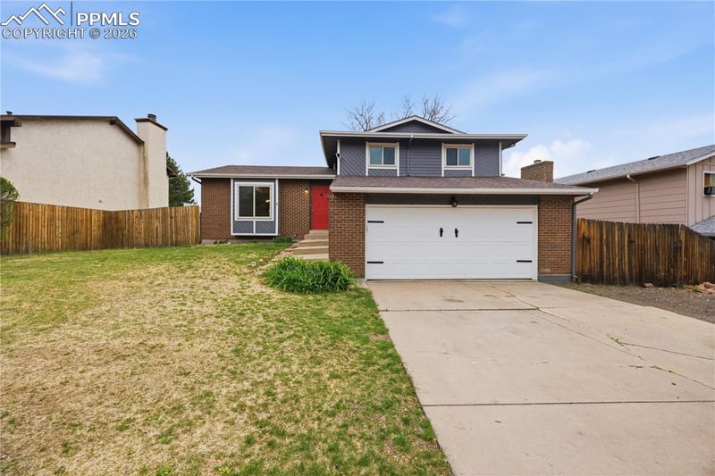 912 Amsterdam Dr, Colorado Springs, CO 80907