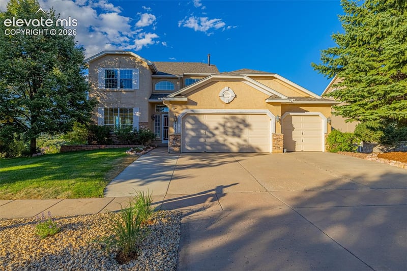 9135 Chetwood Dr, Colorado Springs, CO 80920