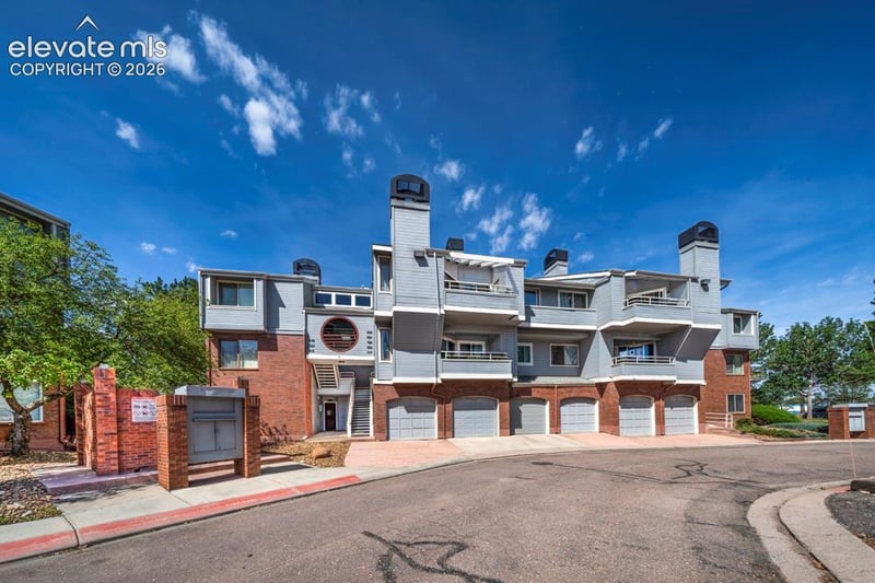914 Acapulco Ct, Colorado Springs, CO 80910