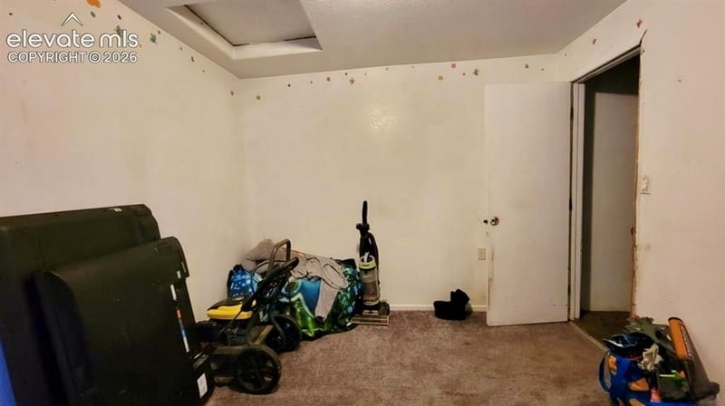 915 E River St, Pueblo, CO 81001
