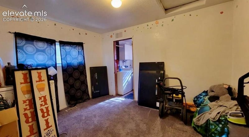 915 E River St, Pueblo, CO 81001
