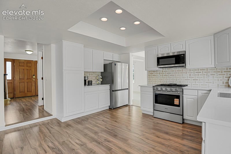 916 W Caribou Dr, Monument, CO 80132