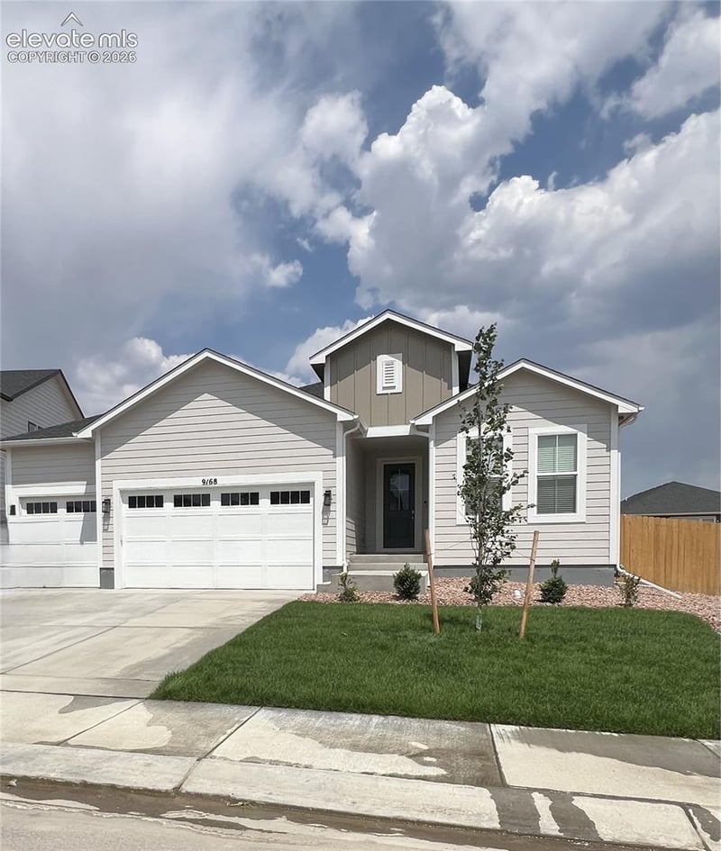 9168 Lanceleaf Dr, Colorado Springs, CO 80925