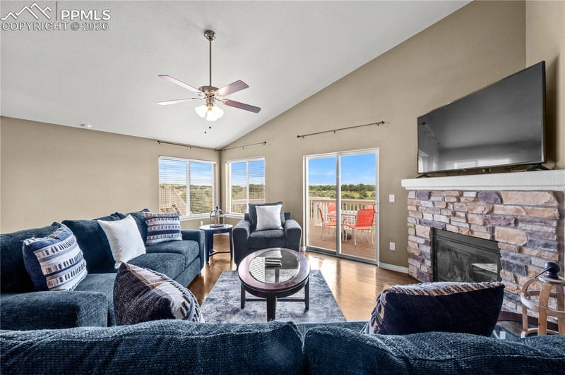 9223 Waters Edge Dr, Fountain, CO 80817