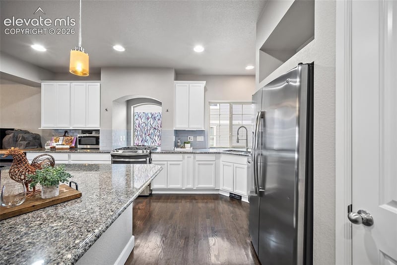 9225 Castle Oaks Dr, Fountain, CO 80817