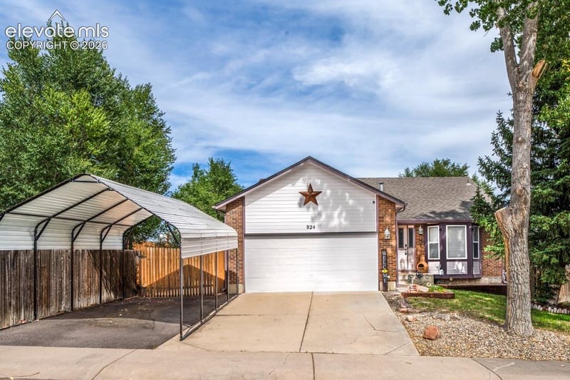 924 White Stone Way, Fountain, CO 80817