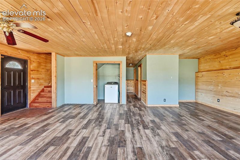 927 Stonehenge Dr, Florissant, CO 80816