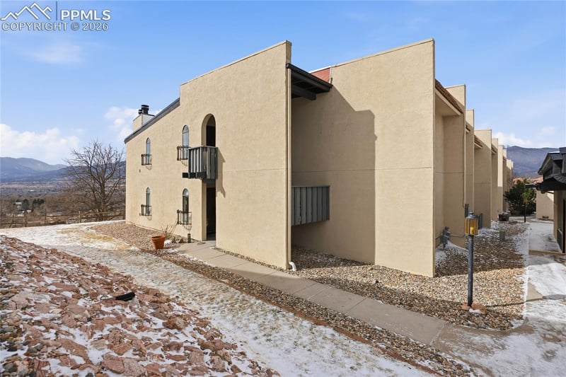 930 Fontmore Rd #C, Colorado Springs, CO 80904