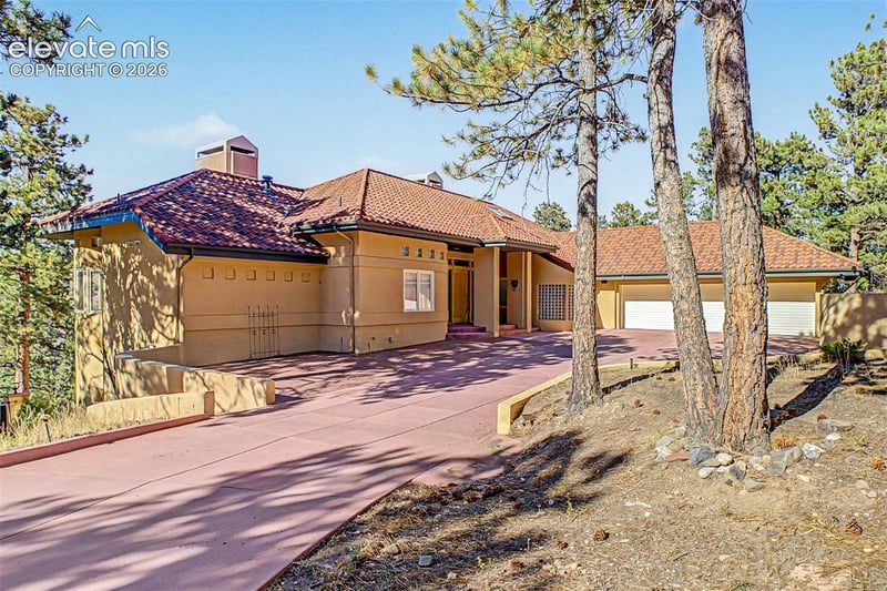 935 Castle Ridge Rd, Golden, CO 80401