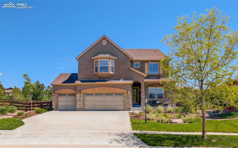 9363 Lizard Rock Trl, Colorado Springs, CO 80924
