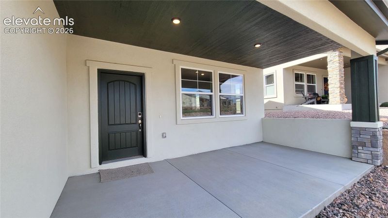 9496 Wolf Valley Dr, Colorado Springs, CO 80924