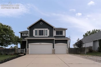 9509 Bur Oak Ln, Colorado Springs, CO 80925