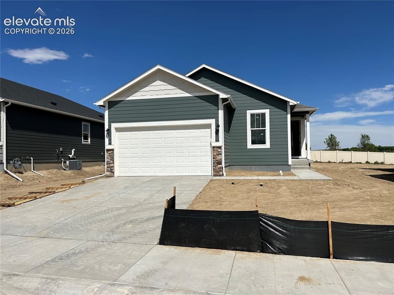 9671 Blaurock Dr, Fountain, CO 80817