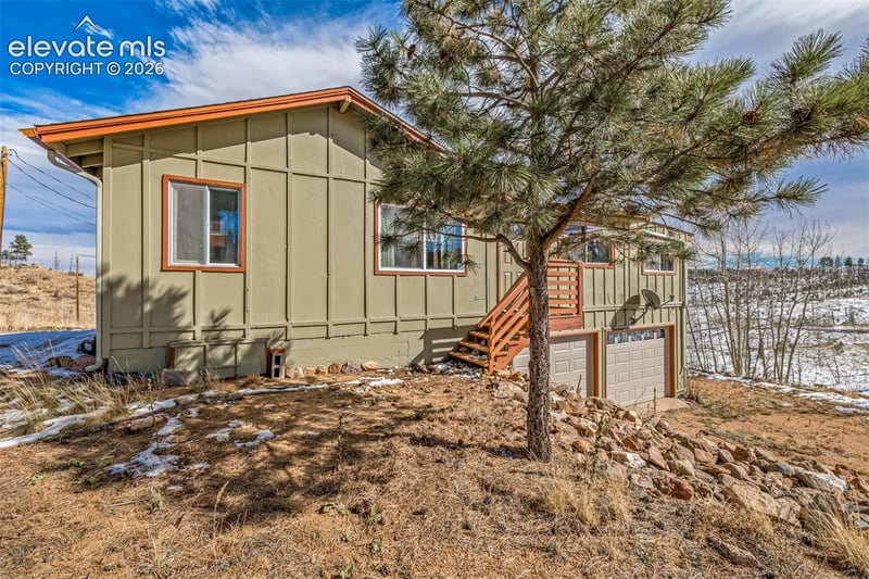 97 Hedges Cir, Sedalia, CO 80135